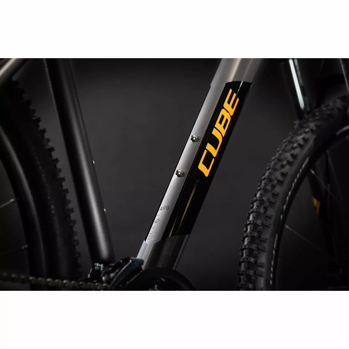 Cube Aim Race 27.5 Hardtail Bike (2021) - Image 8