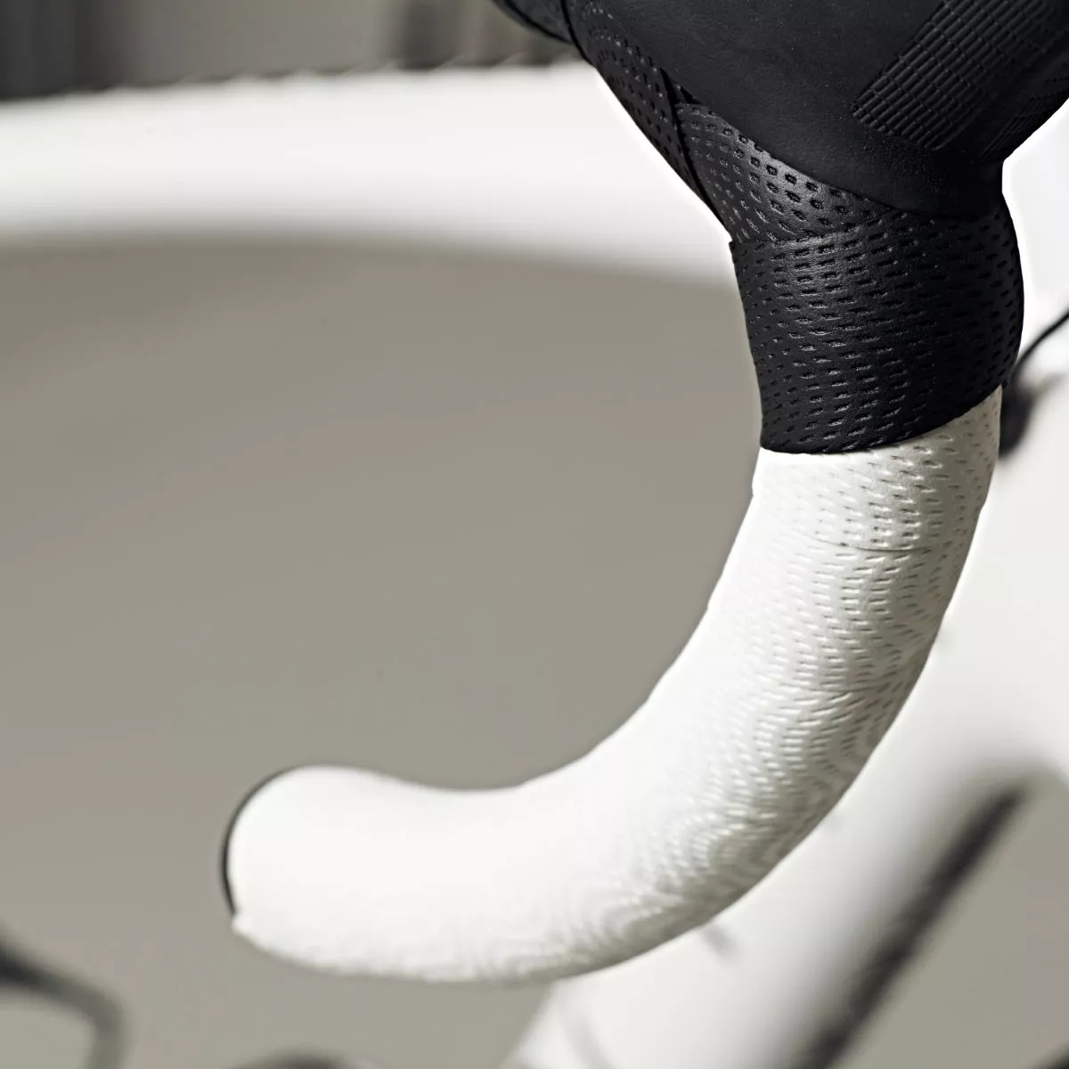 LifeLine Professional Anti-Slip Bar Tape - Image 4