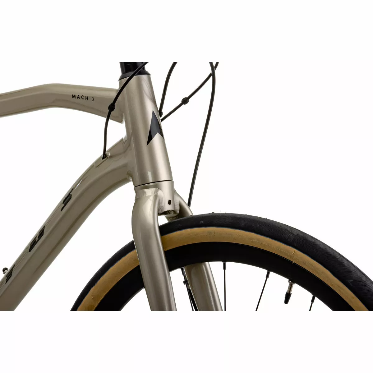 Vitus Mach 3 VR Urban Bike (Claris) - Image 8