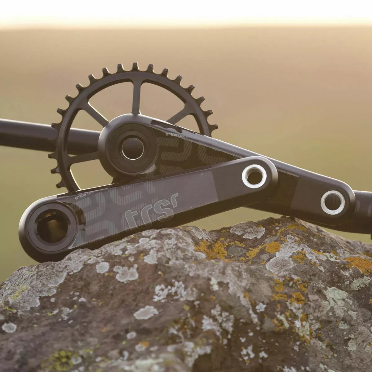 E-thirteen E.thirteen TRS Race Carbon Gen4 Crankset - Image 3