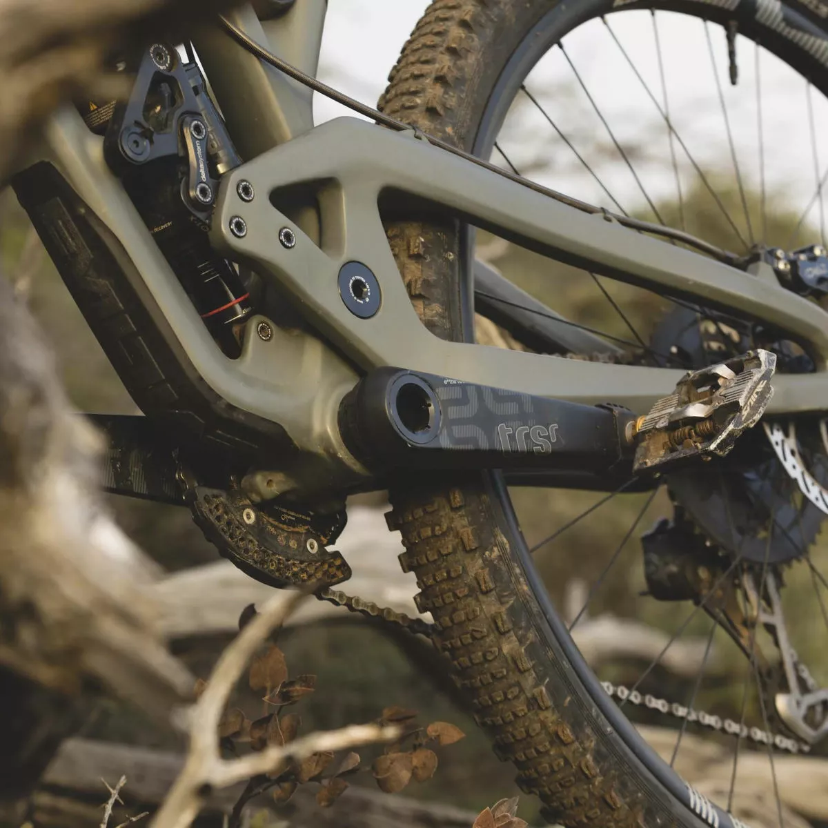 E-thirteen E.thirteen TRS Race Carbon Gen4 Crankset - Image 6