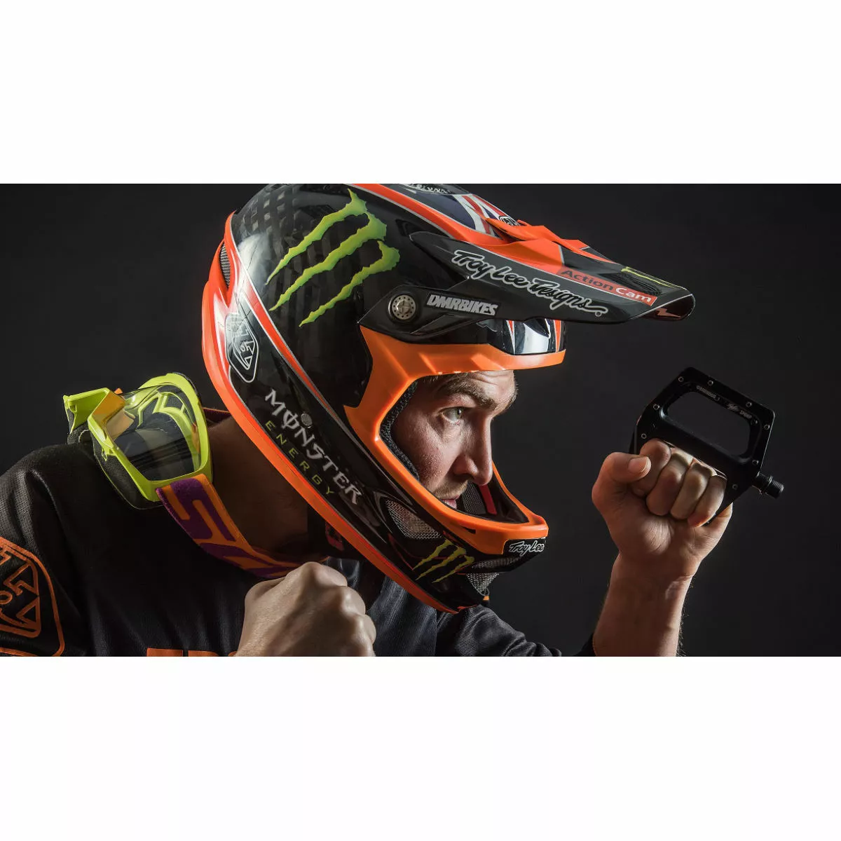 DMR Vault V2 Brendog Signature Pedals - Image 3